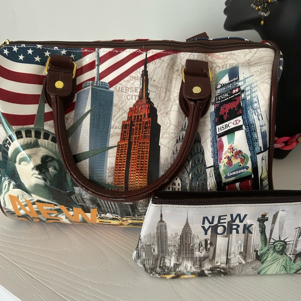 New York City Skyline Print Handbag with Brown Handles